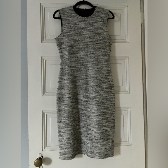 THEORY Eano Branson salt & pepper sheath dress. Body con w/ stretch. Like new. - Picture 5 of 9